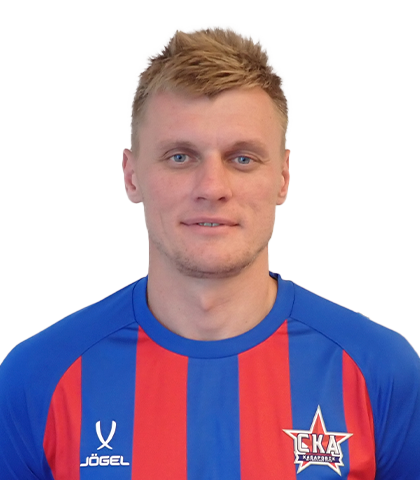 Роман Емелянов